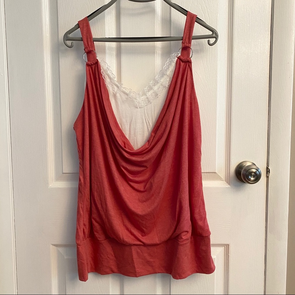 *NWT* 2/$15 or 3/$20- Rose Gal tank top